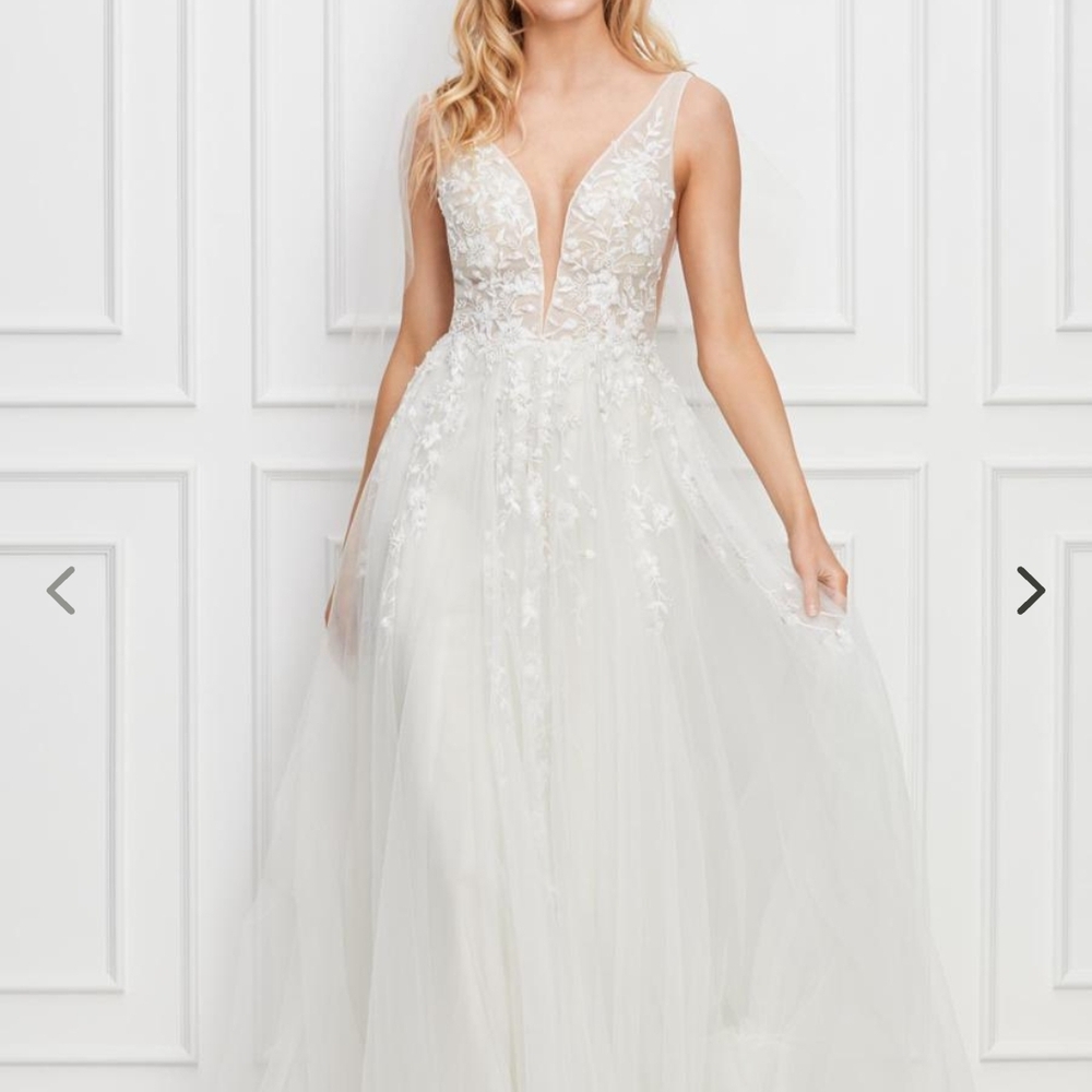 Wtoo By Watters Seeley Elegant White Floral Lace Wedding Dress